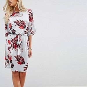 CITY GODDESS Petite Floral Tie Dress